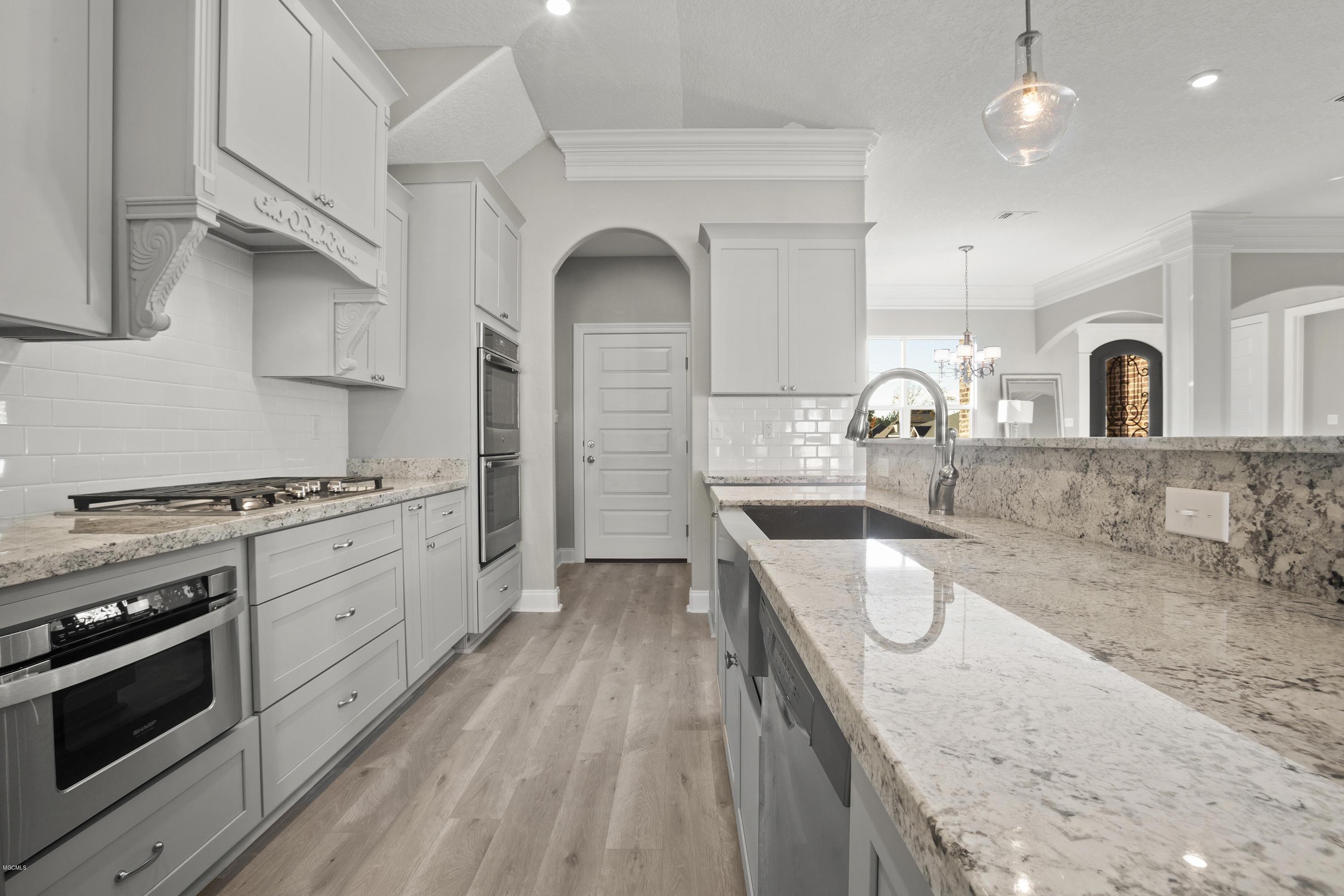 12514 Alphabet Road Gulfport, MS 39503 - Photo 12 of 36 012