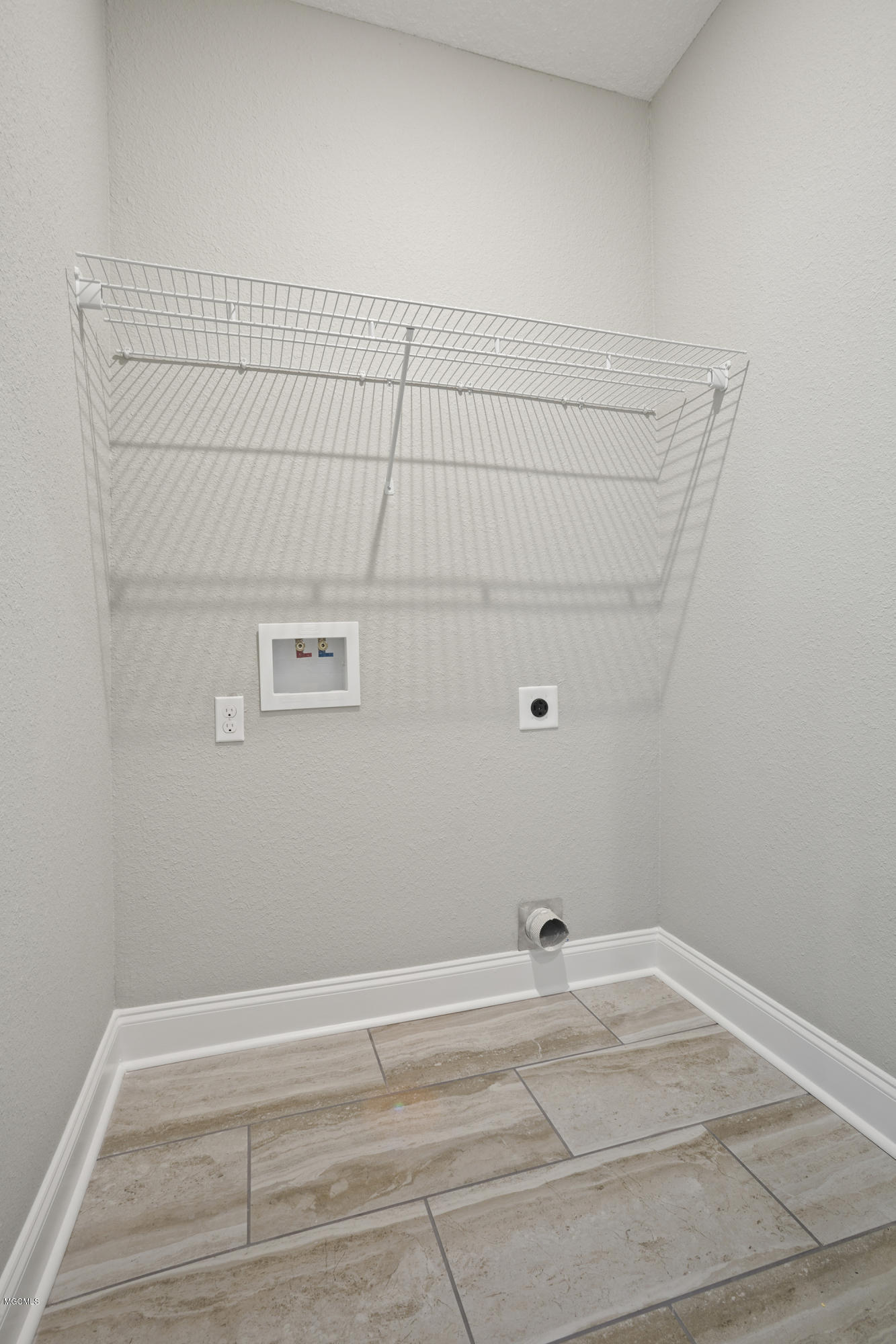 12514 Alphabet Road Gulfport, MS 39503 - Photo 29 of 36 029