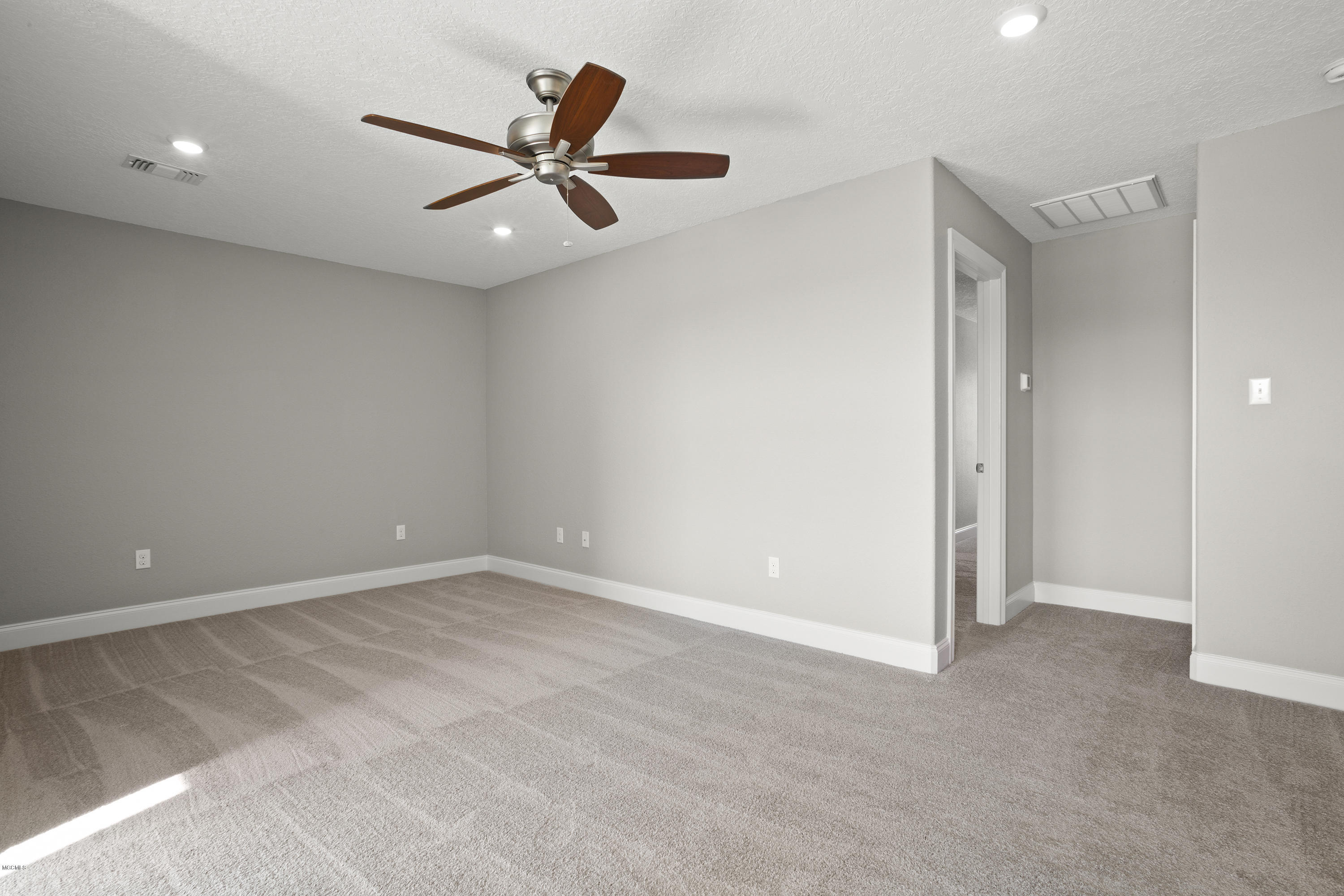 12514 Alphabet Road Gulfport, MS 39503 - Photo 31 of 36 031