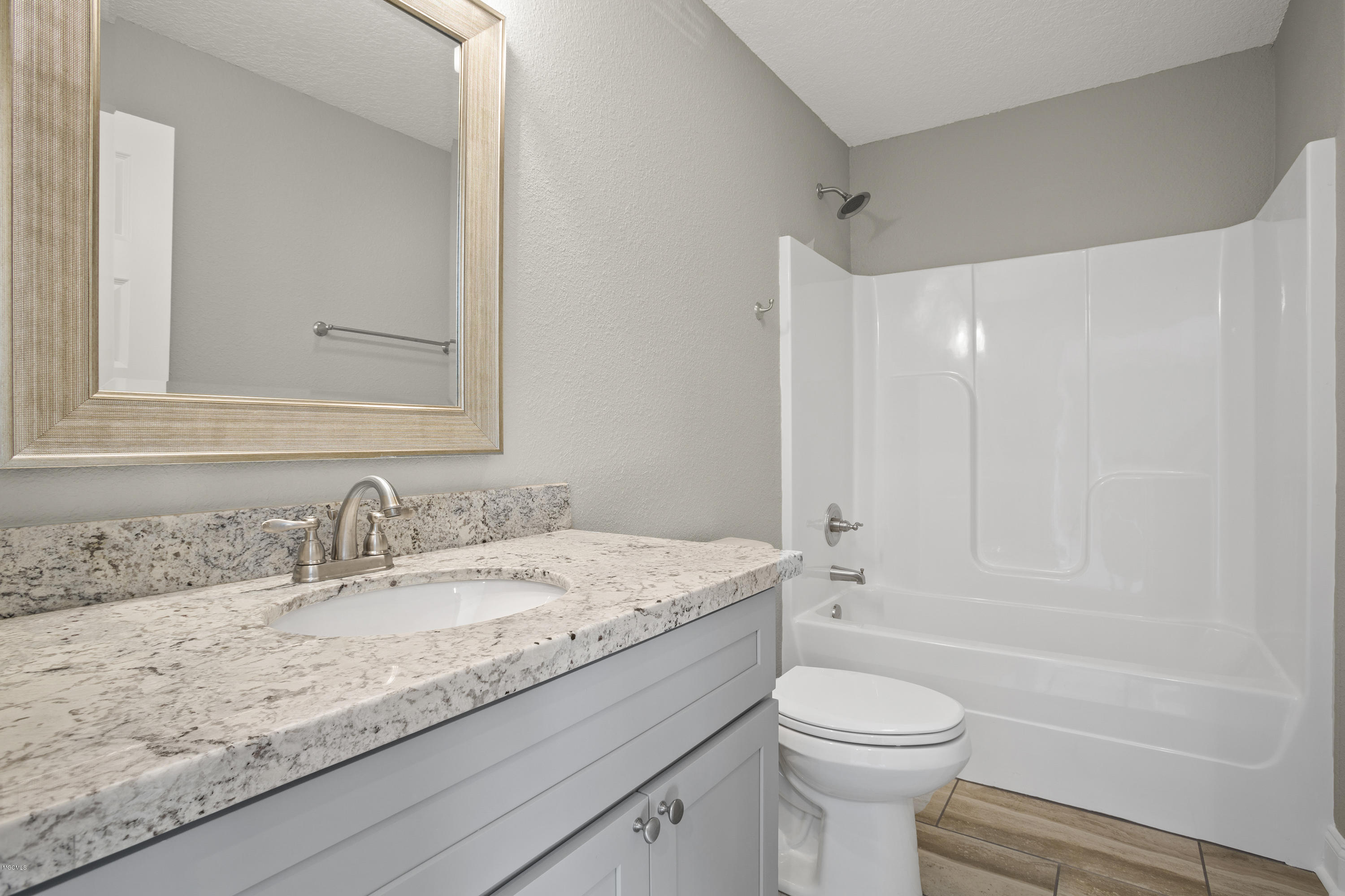 12514 Alphabet Road Gulfport, MS 39503 - Photo 33 of 36 033