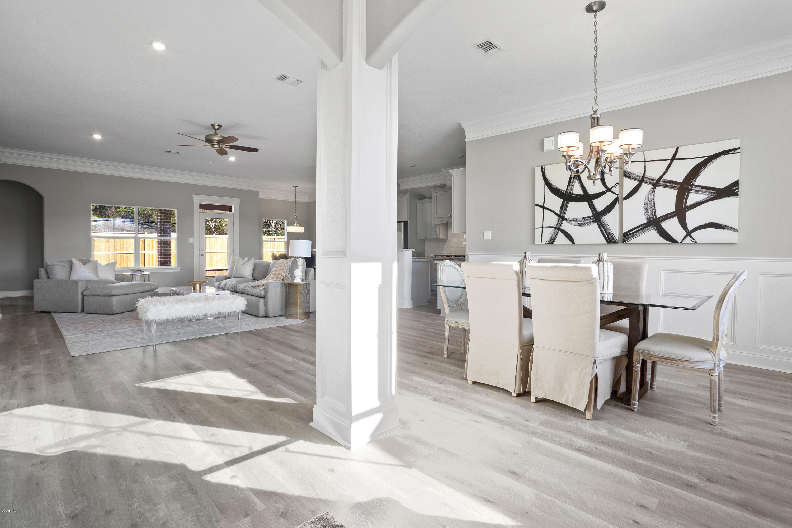 12514 Alphabet Road Gulfport, MS 39503 - Photo 4 of 36 004