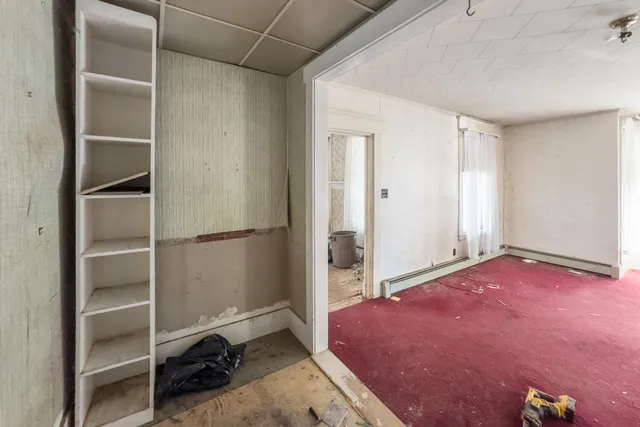 $170,000 | 965 Main Street, Waldoboro, ME 04572