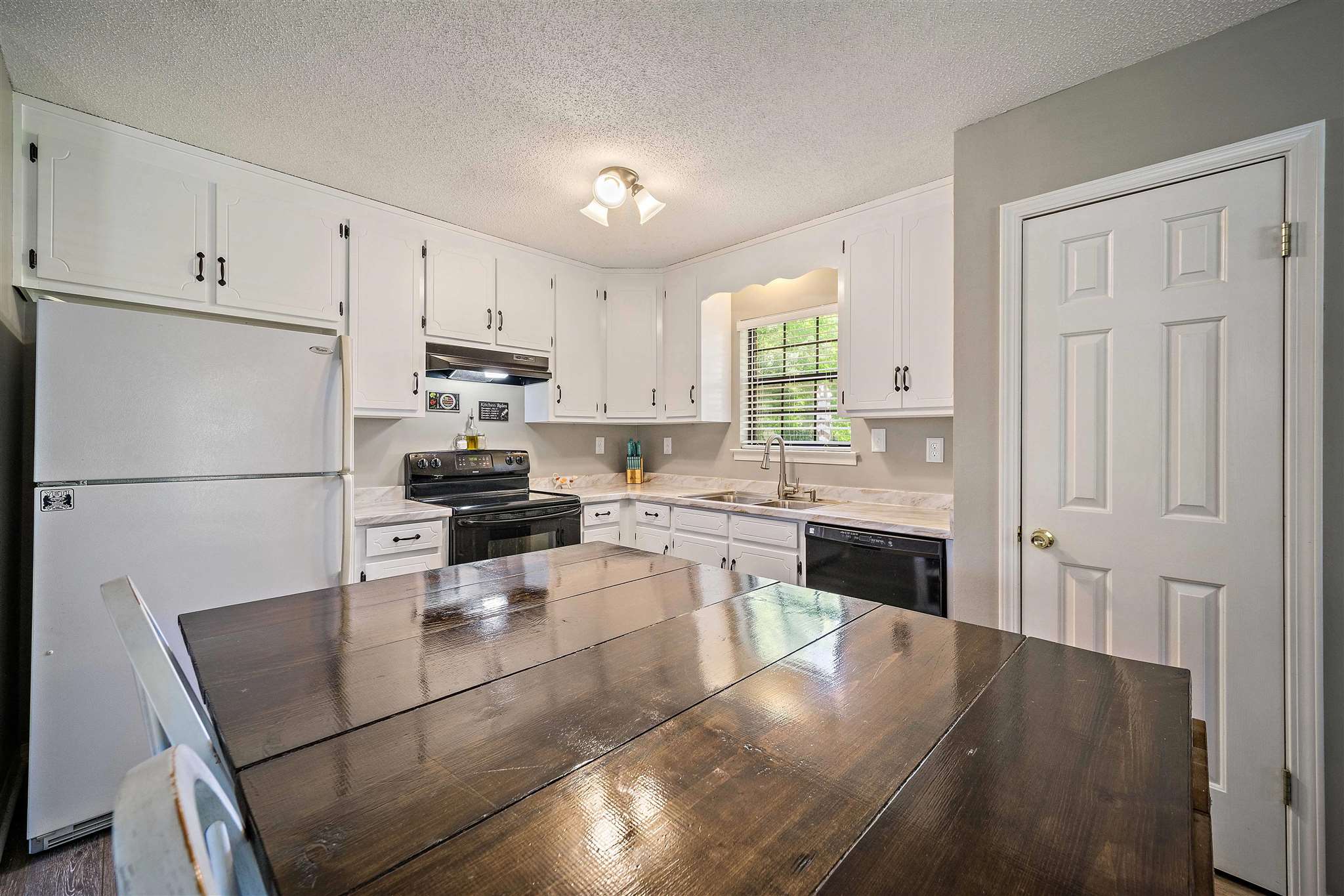 10510 Gayfer Rd Extension Fairhope, AL 36532 - Photo 13 of 25