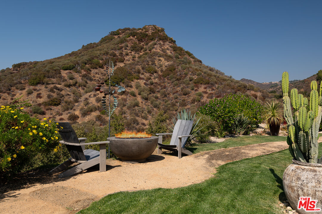 1101 Cold Canyon Road Calabasas, CA 91302 - Photo 52 of 60