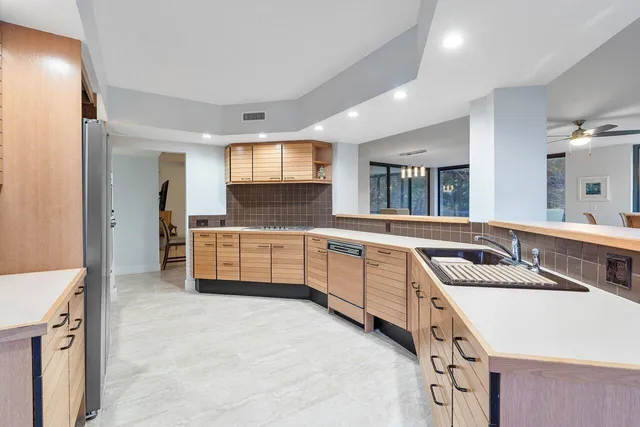 $11,000 | 2401 North Ocean Boulevard, Unit 5N, Boca Raton, FL 33431