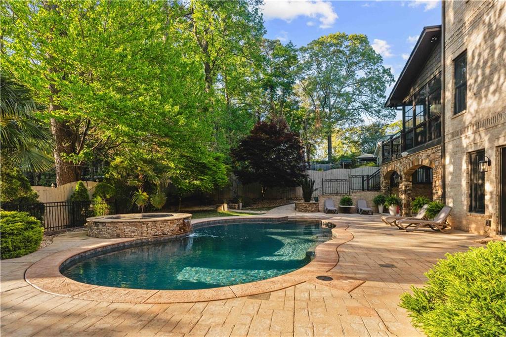 1686 Montcliff Court Decatur, GA 30033 - Photo 86 of 98 Gallery Image 86