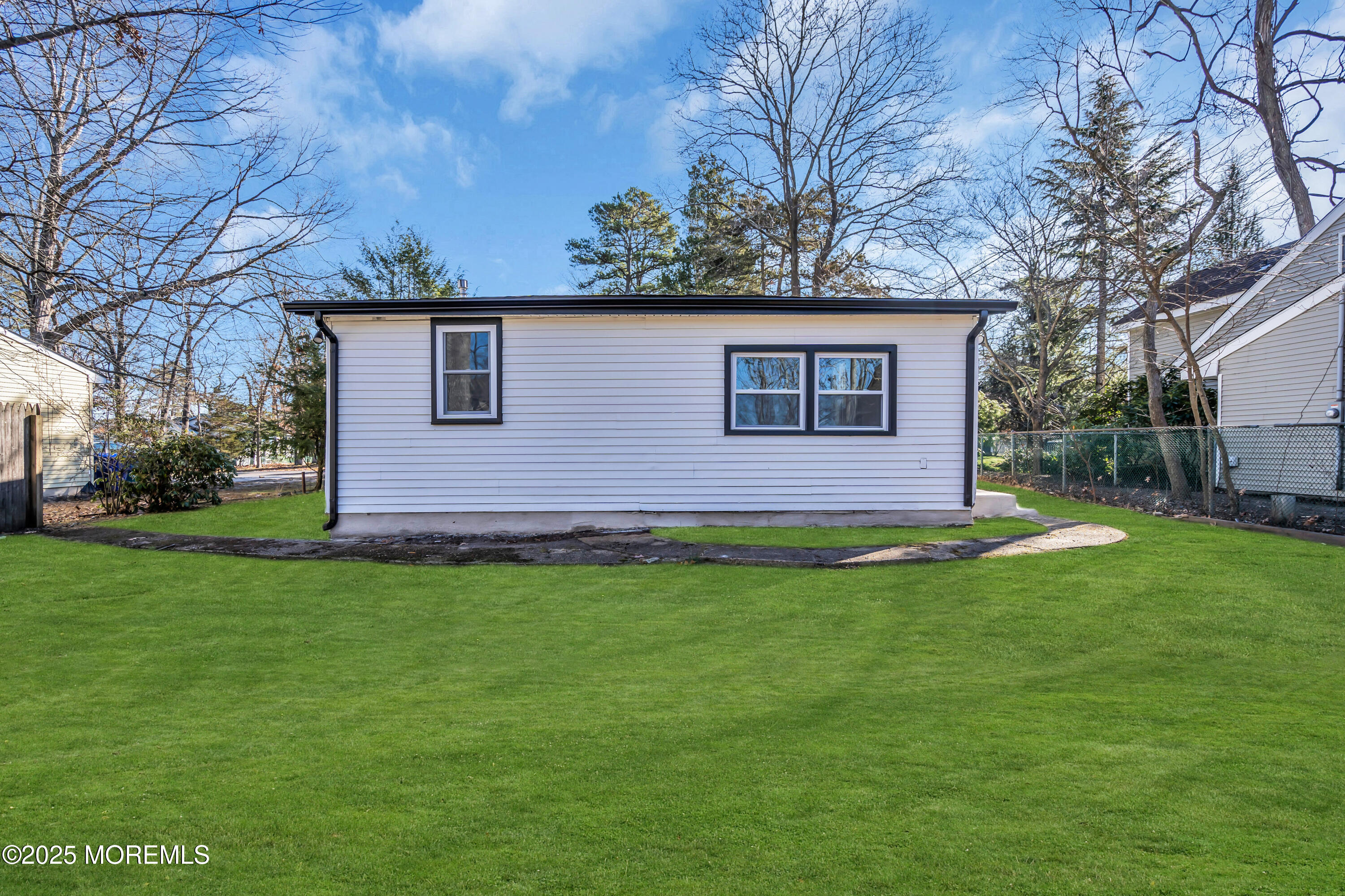 24 Davos Road Brick, NJ 08724 - Photo 16 of 16 030_dsc08831-1