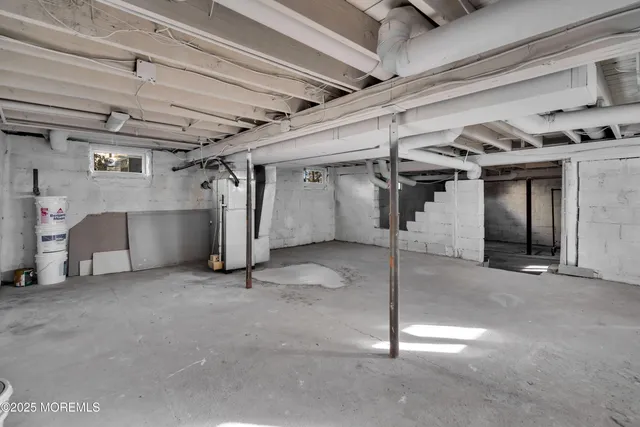 $439,000 | 24 Davos Road, Brick, NJ 08724