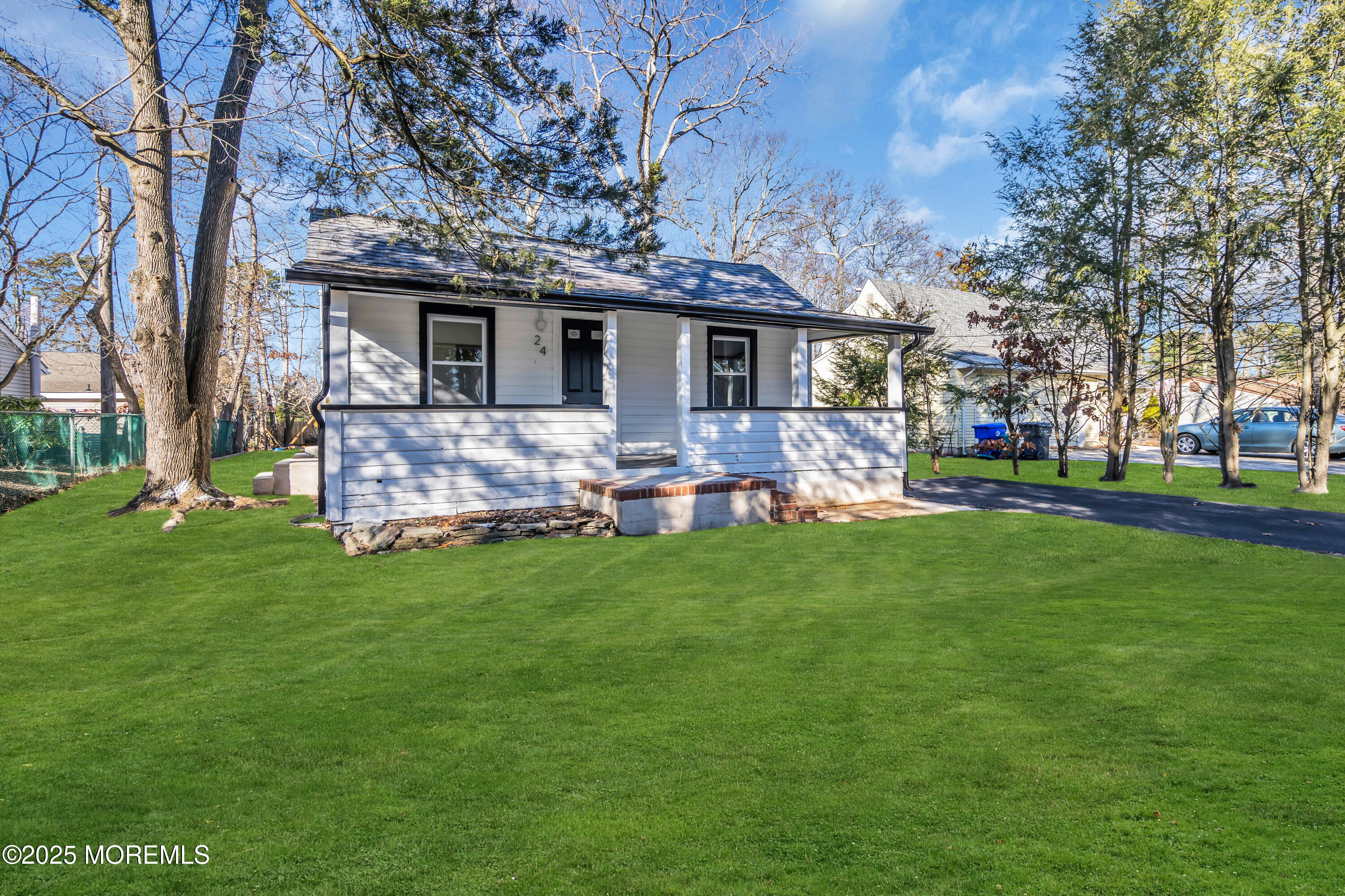 24 Davos Road Brick, NJ 08724 - Photo 2 of 16 006_dsc08799-1