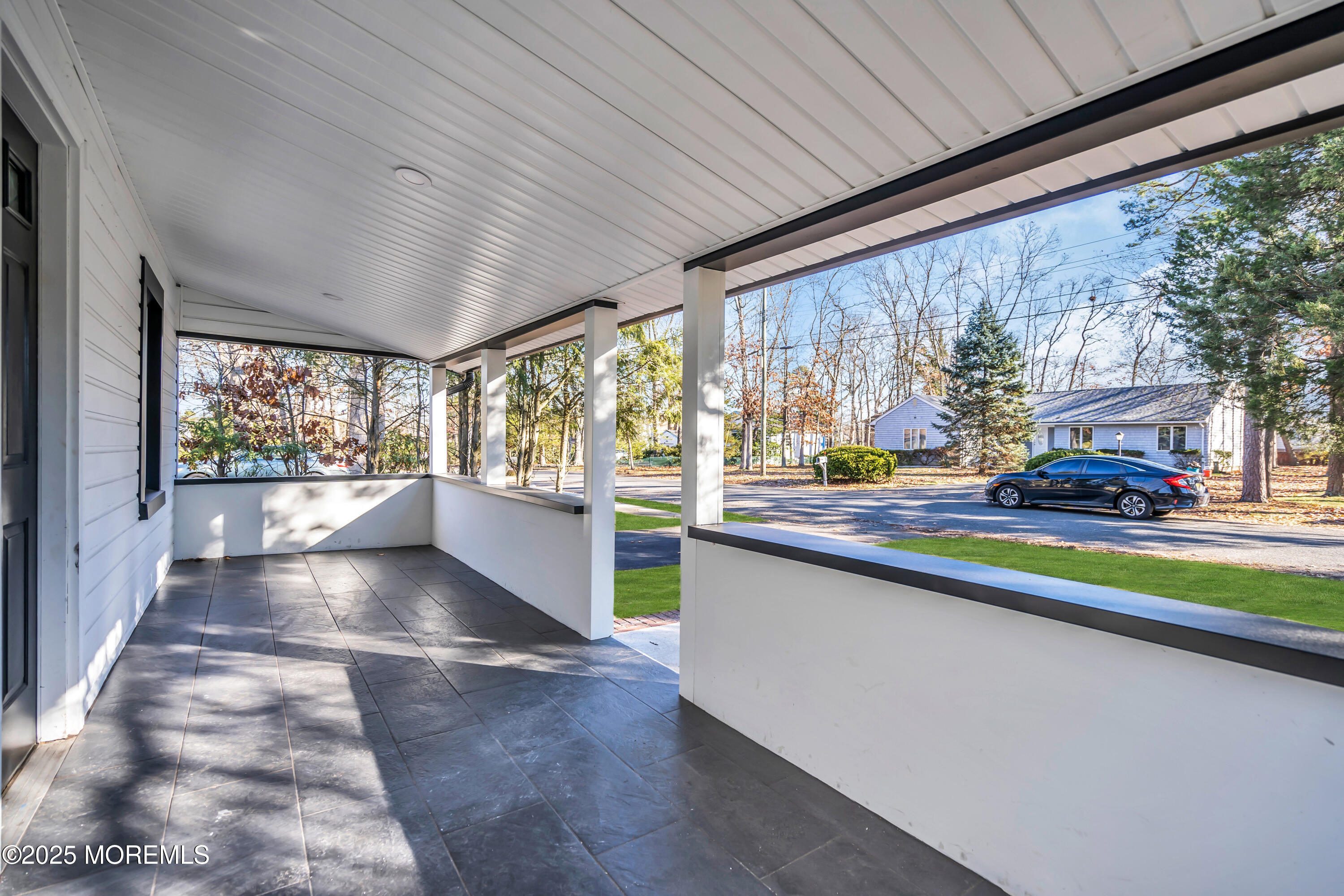 24 Davos Road Brick, NJ 08724 - Photo 3 of 16 008_dsc08811-1