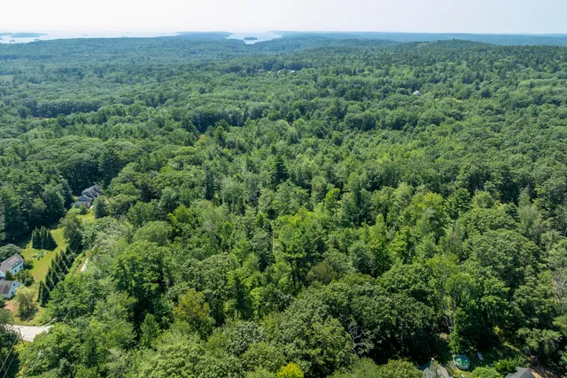 $85,000 | 10-2 Waldoboro Road, Bremen, ME 04551