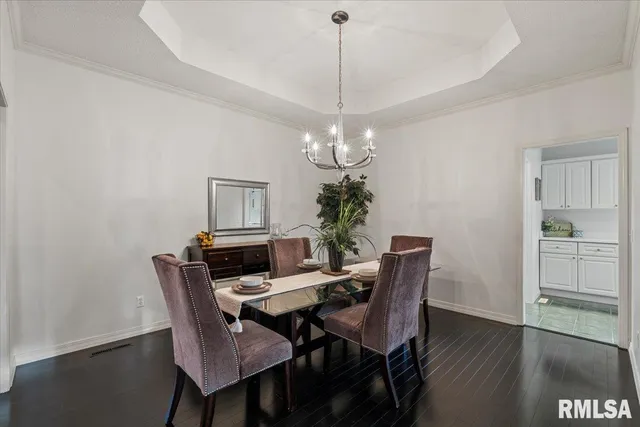 $374,900 | 3000 East 32nd Street, Unit 14, Davenport, IA 52807