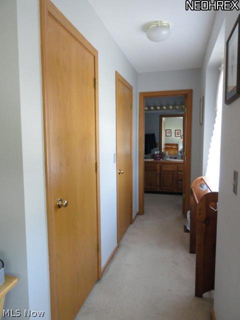 5329 Young Road Stow, OH 44224 - Photo 12 of 22 Gallery Image 12