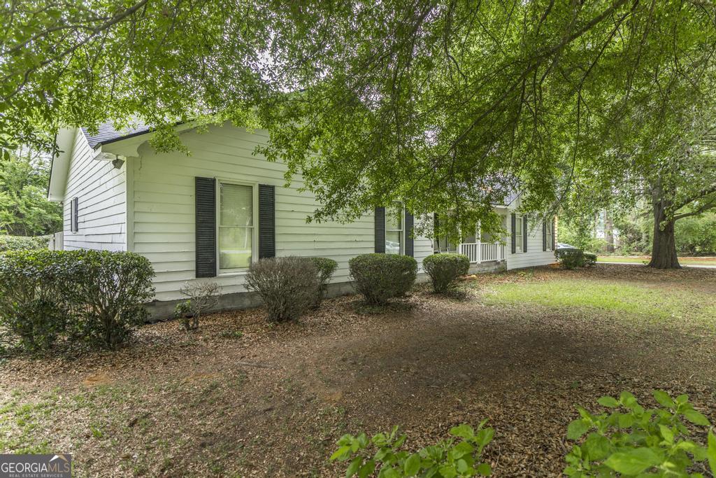 878 Tanglewood Circle Dublin, GA 31021 - Photo 2 of 29