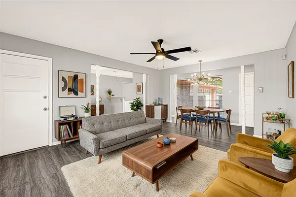 $1,800 | 7722 Battlewood Drive, Houston, TX 77040