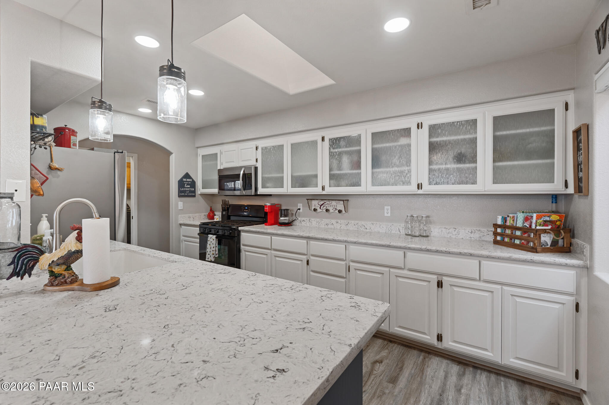 2697 College Heights Road Prescott, AZ 86301 - Photo 13 of 47 Kitchen - 2697 College Heights