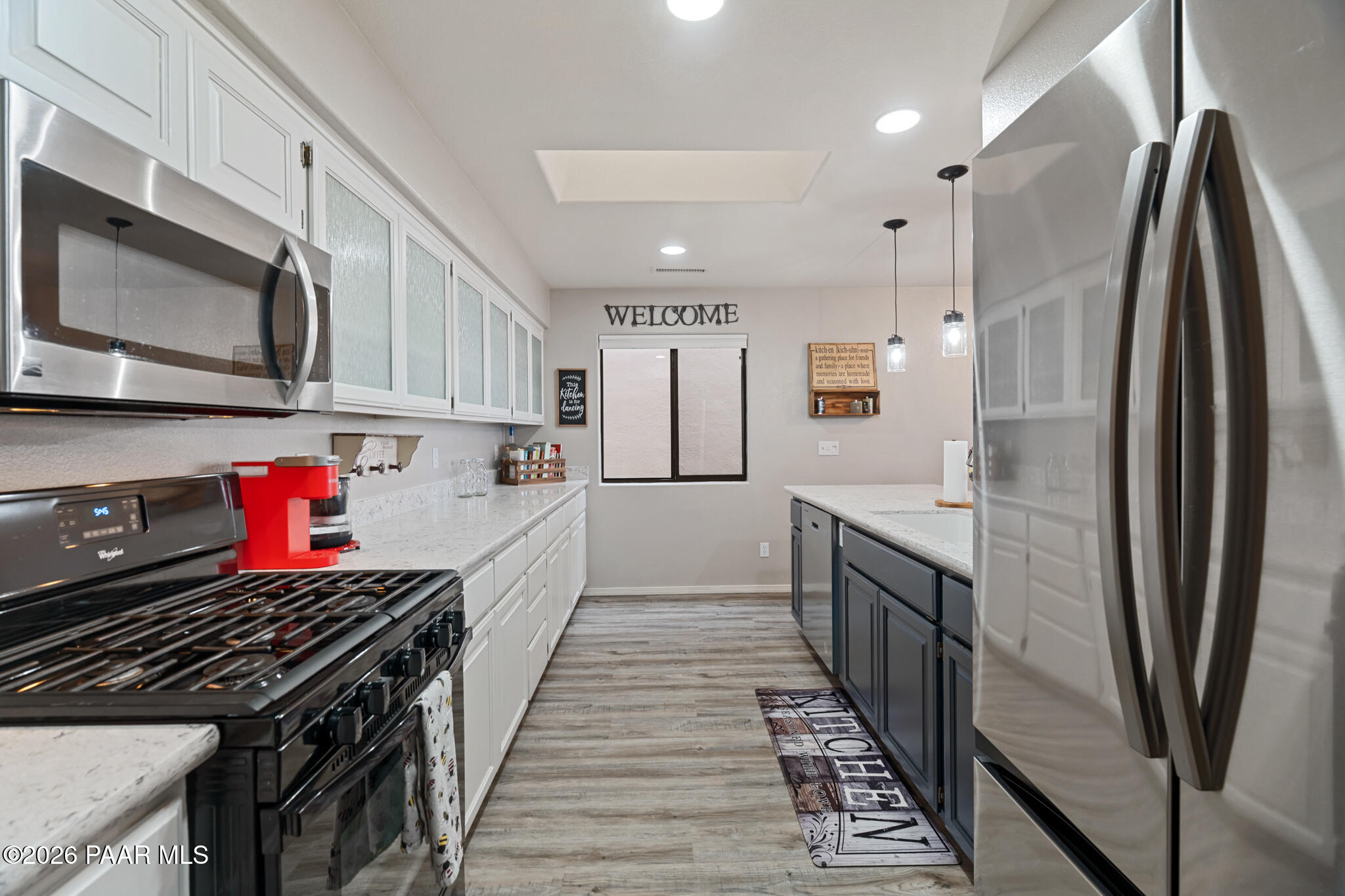 2697 College Heights Road Prescott, AZ 86301 - Photo 17 of 47 Kitchen - 2697 College Heights