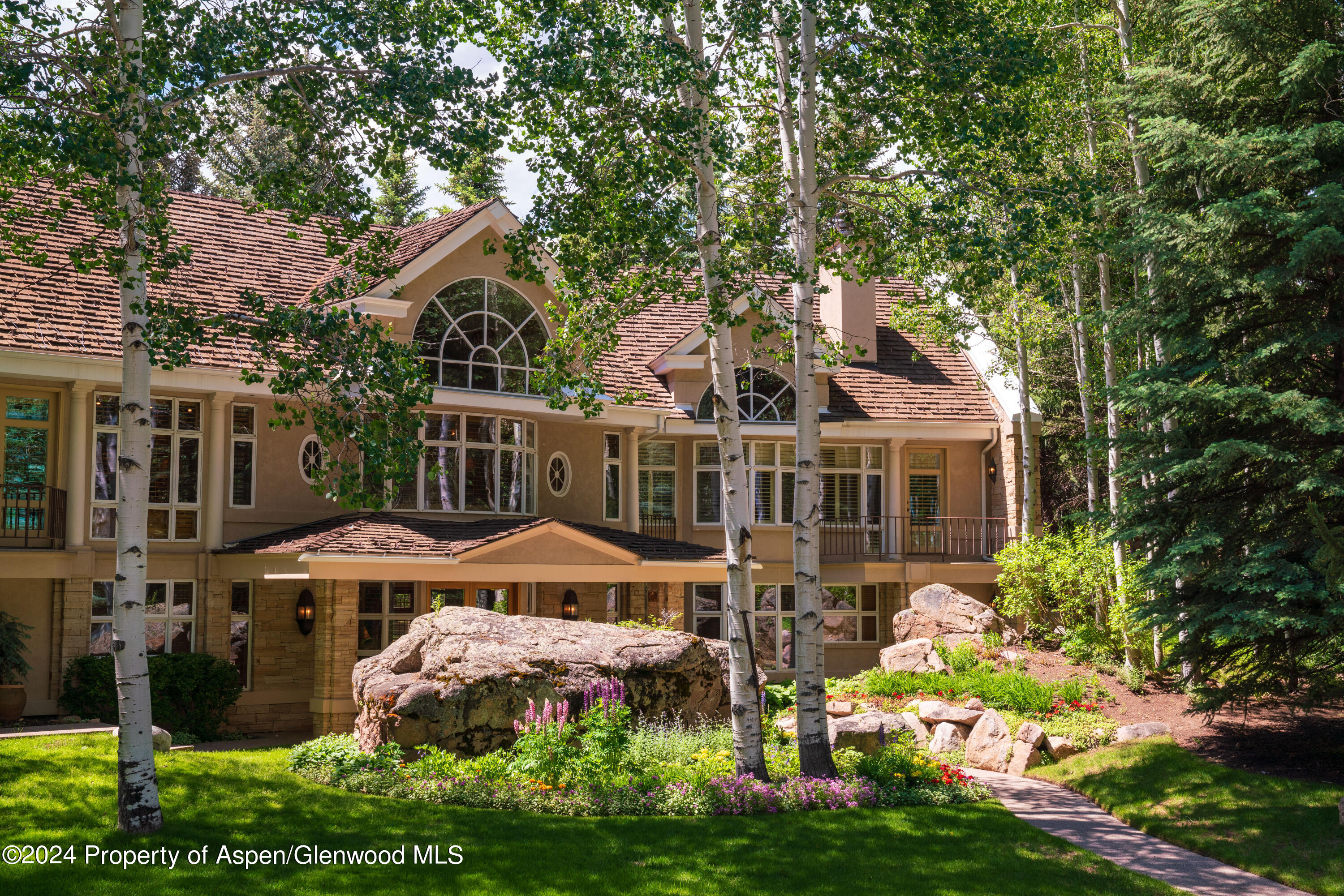 1403 Crystal Lake Road Aspen, CO 81611 - Photo 5 of 39 SHC04918-2