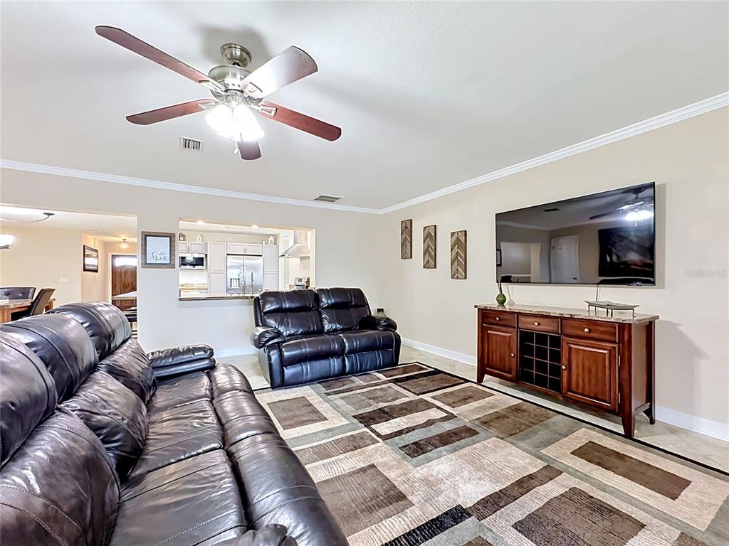 6517 Solitaire Palm Way Apollo Beach, FL 33572 - Photo 23 of 58