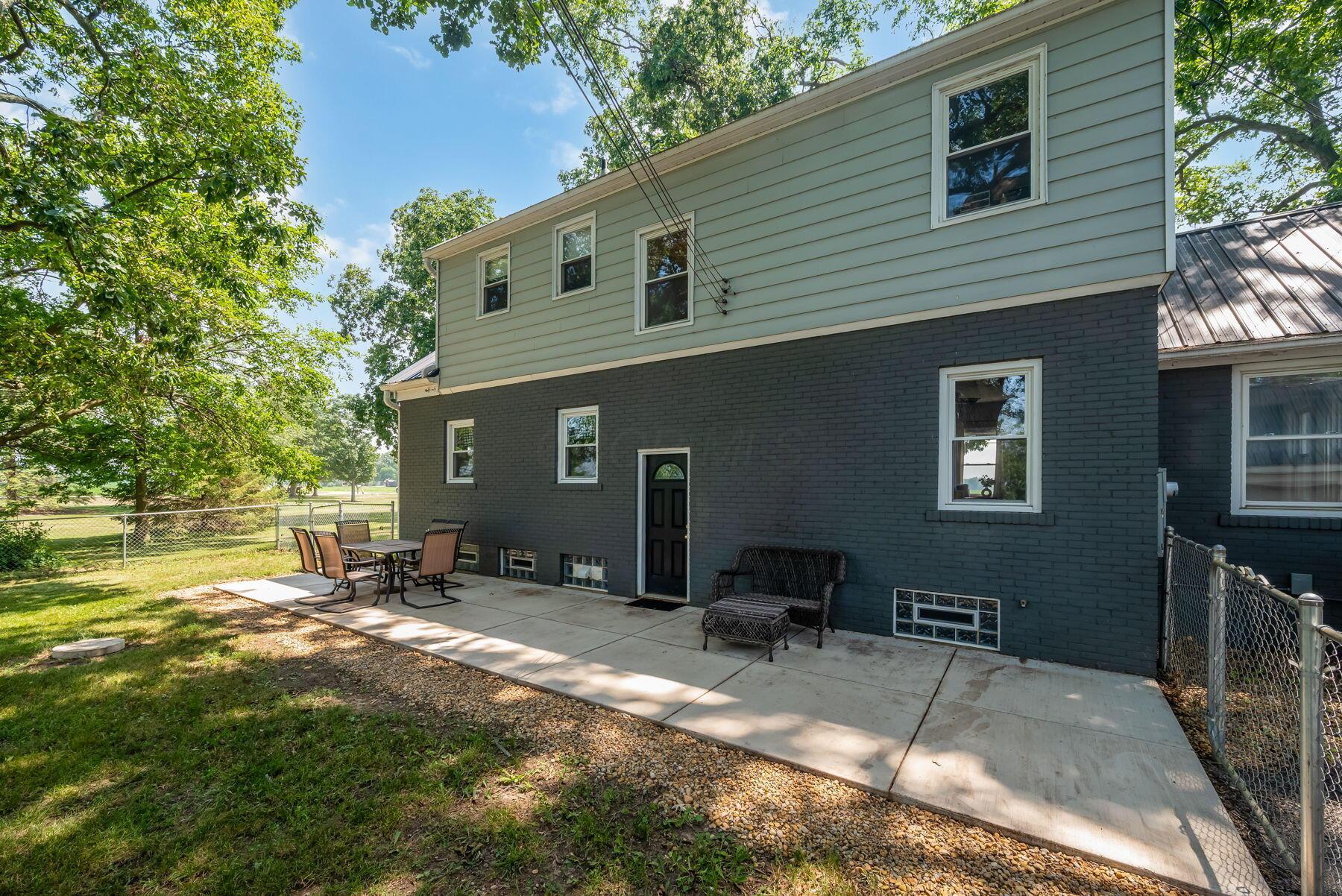 4374 Marion-Edison Road Marion, OH 43302 - Photo 5 of 42 7-web-or-mls-4374 Marion-Edison Rd-107