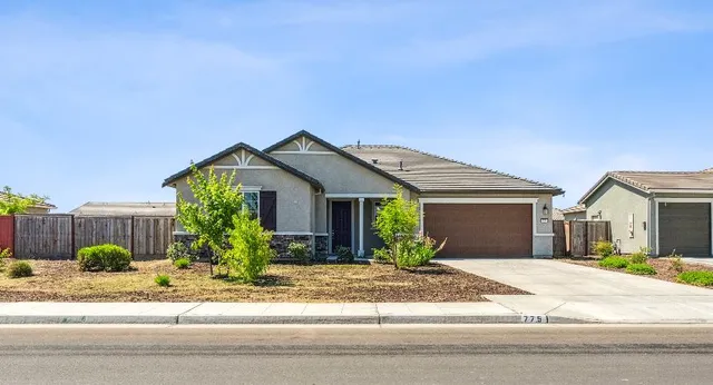 $528,999 | 775 East Curtis Avenue, Fowler, CA 93625