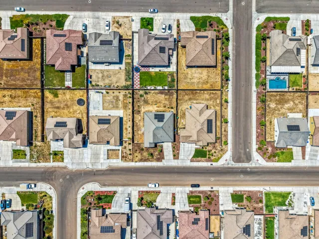 $528,999 | 775 East Curtis Avenue, Fowler, CA 93625