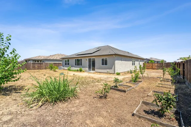 $528,999 | 775 East Curtis Avenue, Fowler, CA 93625