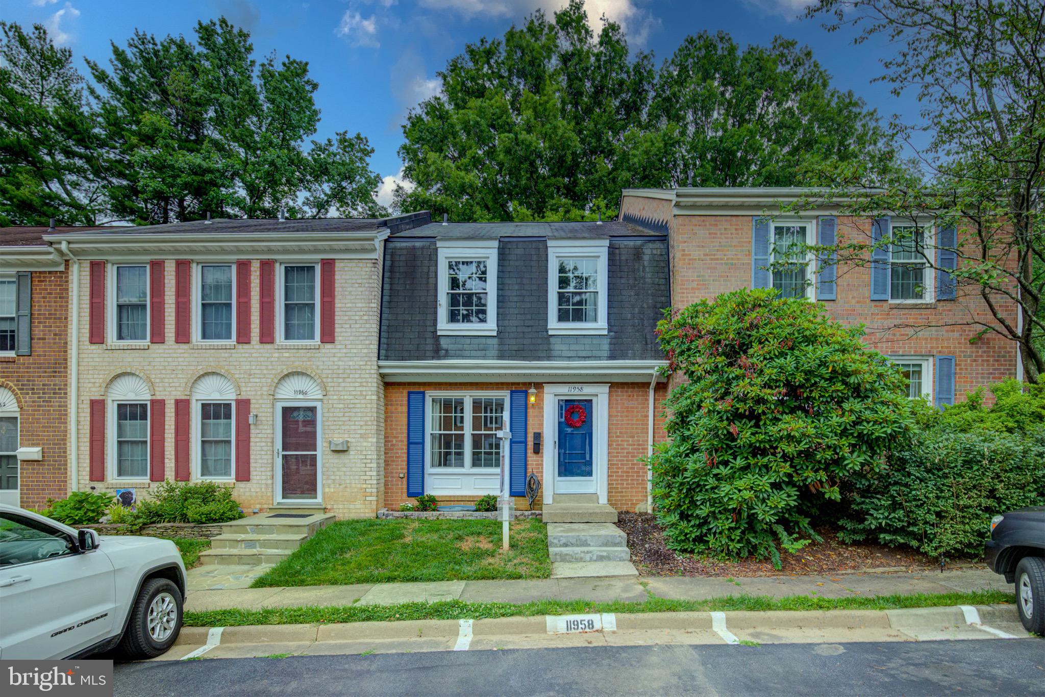 11958 Heathcote Court Reston, VA 20191 - Photo 2 of 42 Welcome Home!
