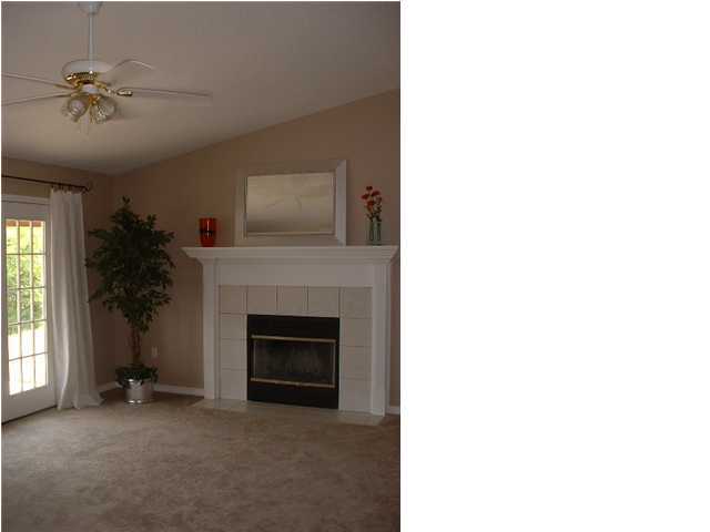 4831 Young Road Crestview, FL 32539 - Photo 6 of 7 Gallery Image 6