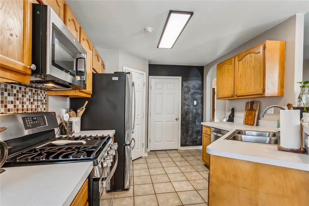 623 Labarre Street Mandeville, LA 70448 - Photo 6 of 16 Gallery Image 6