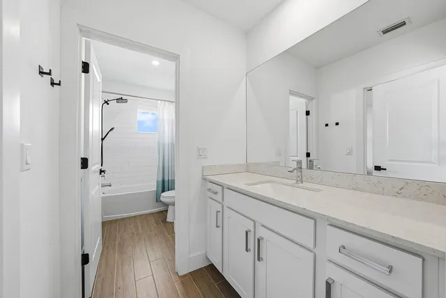 $7,999 | 4310 Buttonwood Drive, Delray Beach, FL 33445