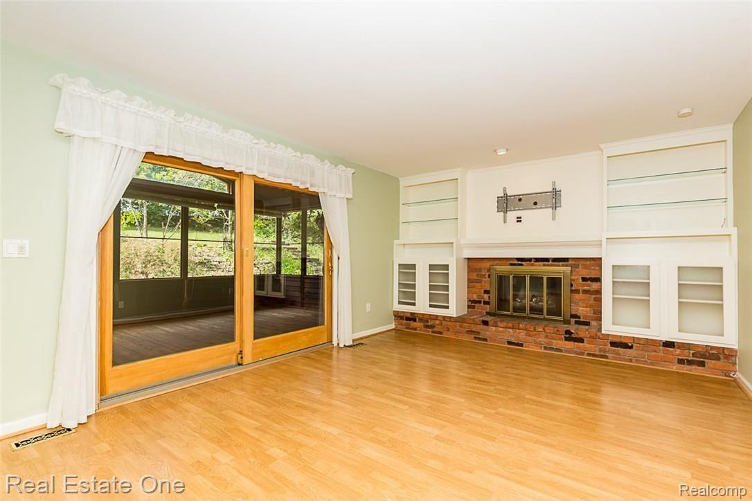 762 Baylor Road Rochester, MI 48309 - Photo 12 of 31 Baylor-P027.jpg