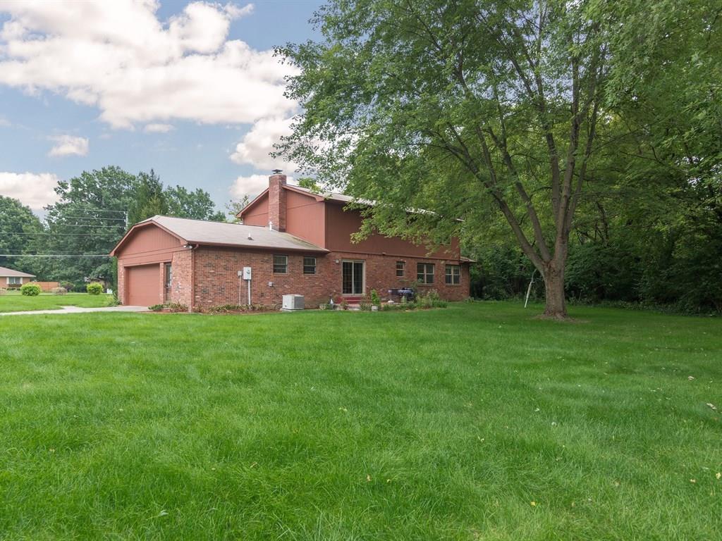 7464 Spring Mill Road Indianapolis, IN 46260 - Photo 20 of 20 Gallery Image 20