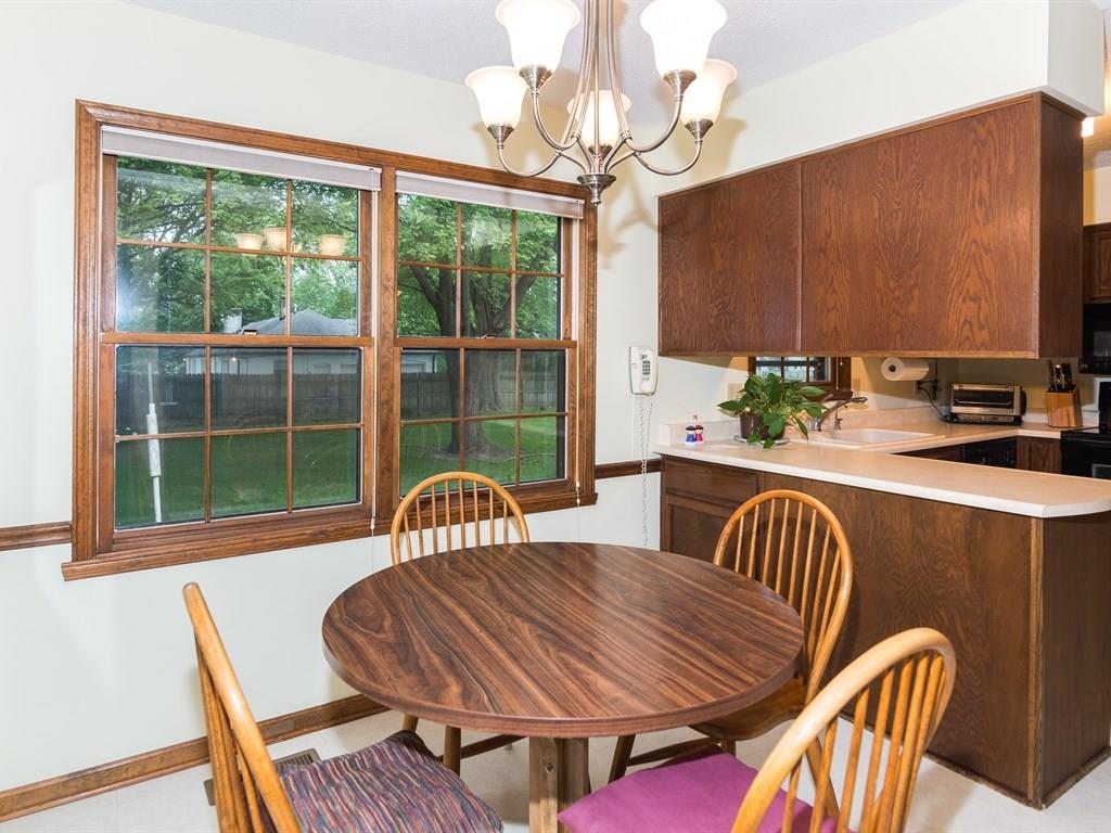 7464 Spring Mill Road Indianapolis, IN 46260 - Photo 8 of 20 Gallery Image 8