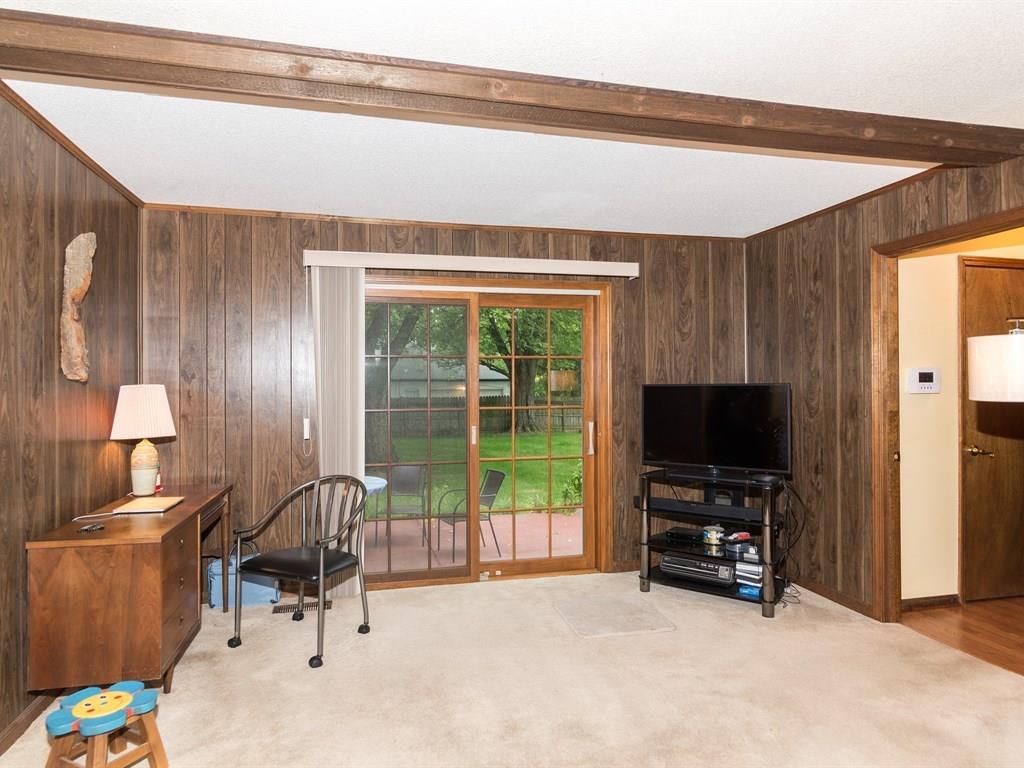 7464 Spring Mill Road Indianapolis, IN 46260 - Photo 10 of 20 Gallery Image 10