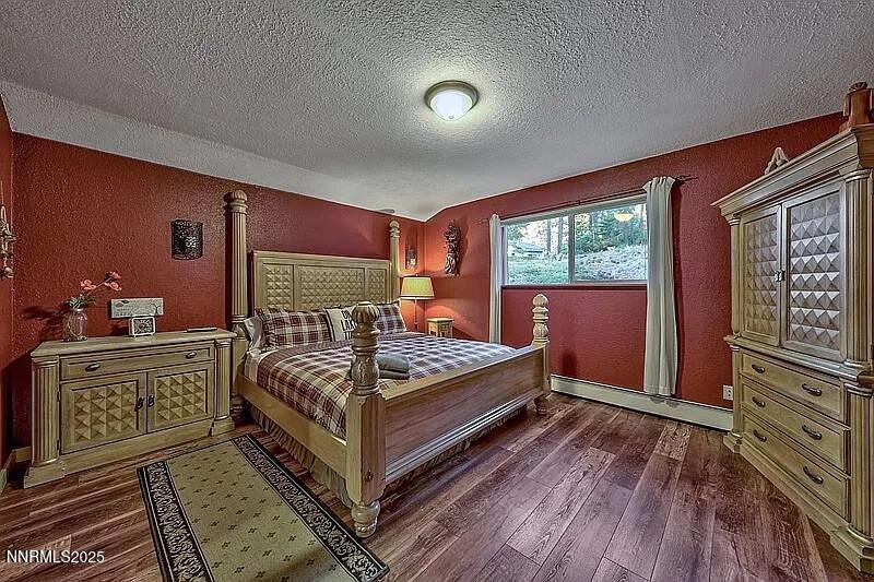 692 Highway 207 Stateline, NV 89449 - Photo 7 of 13 692 bedroom 1