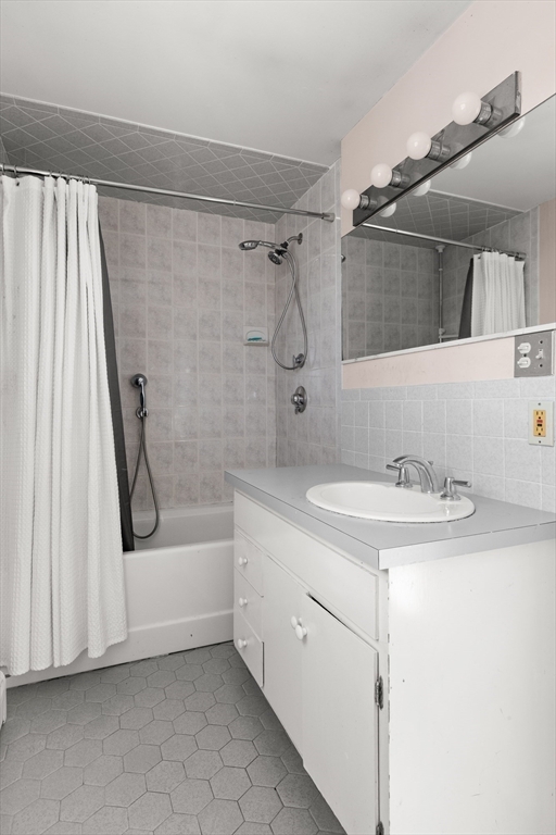 11 Pickman Road Beverly, MA 01915 - Photo 22 of 40