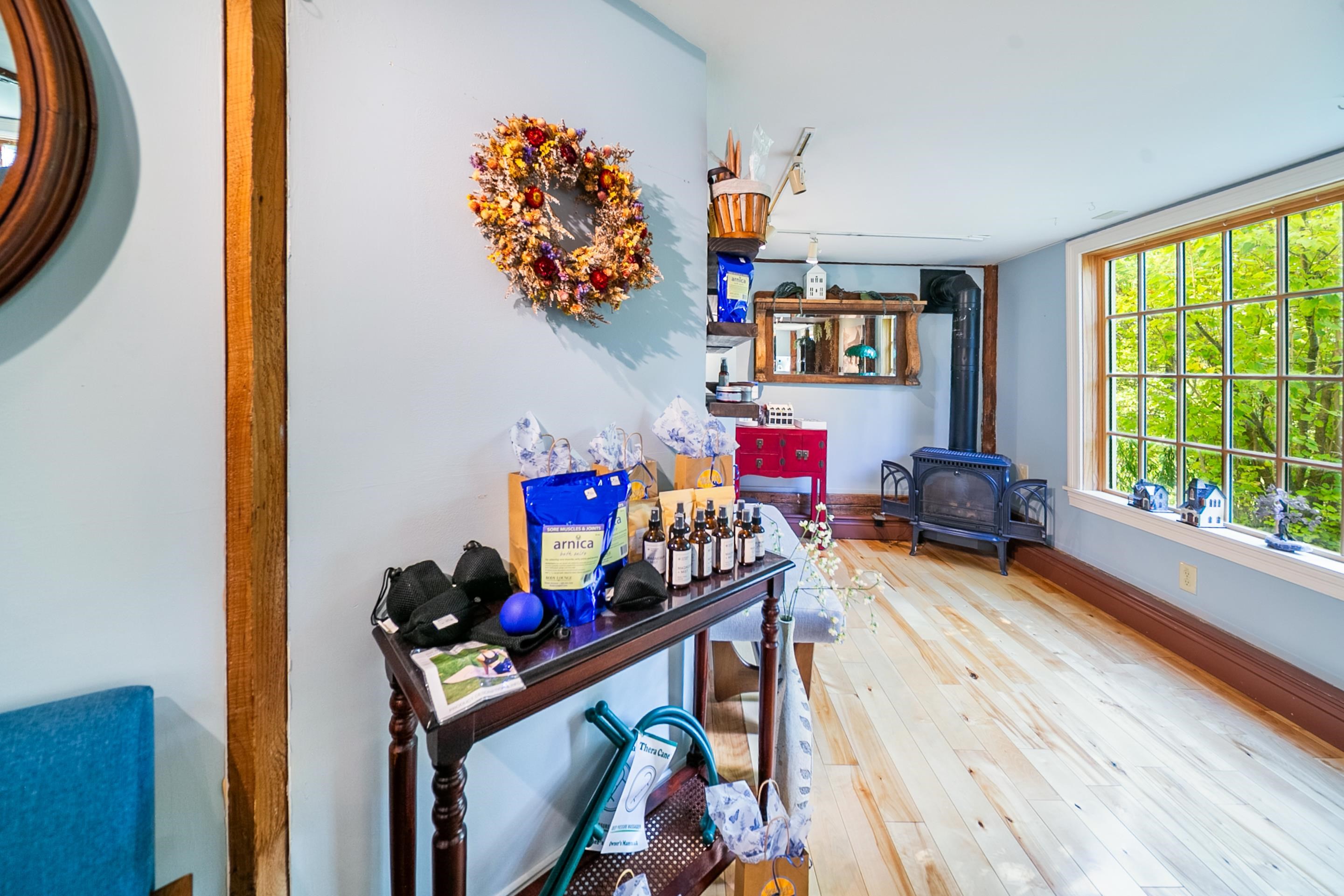 5677 Main Street Waitsfield, VT 05673 - Photo 27 of 45