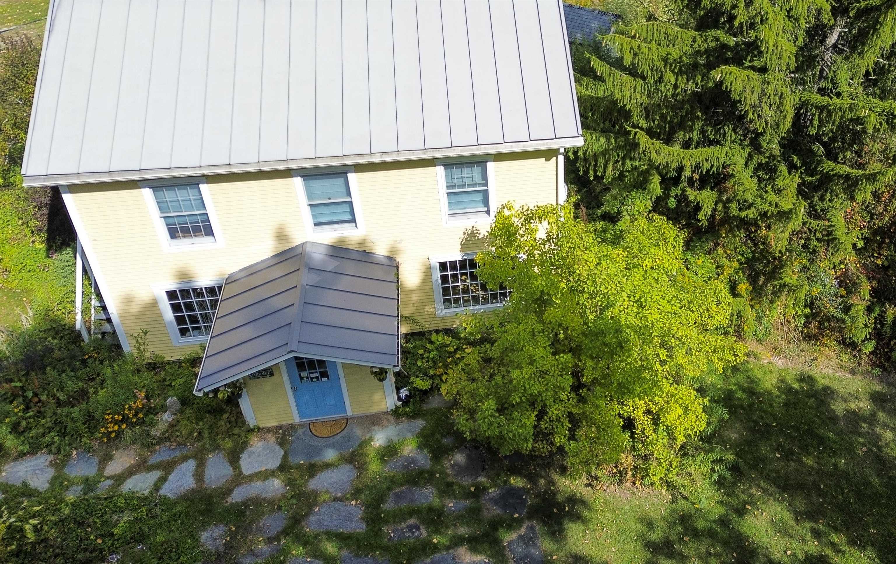 5677 Main Street Waitsfield, VT 05673 - Photo 34 of 45