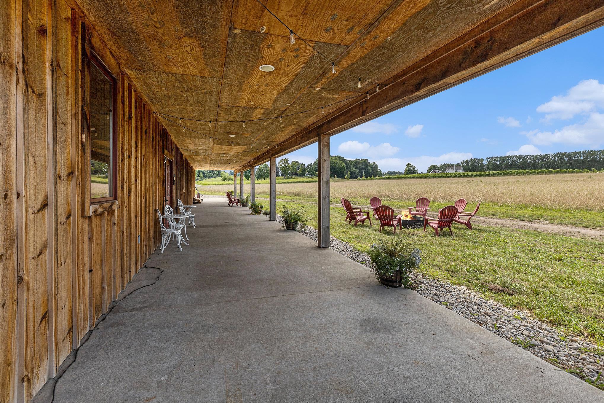 3625 Swaney Road Traverse City, MI 49686 - Photo 14 of 29