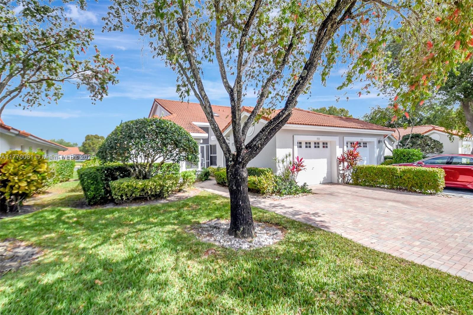 7713 Springwater Place Boynton Beach, FL 33437 - Photo 2 of 42