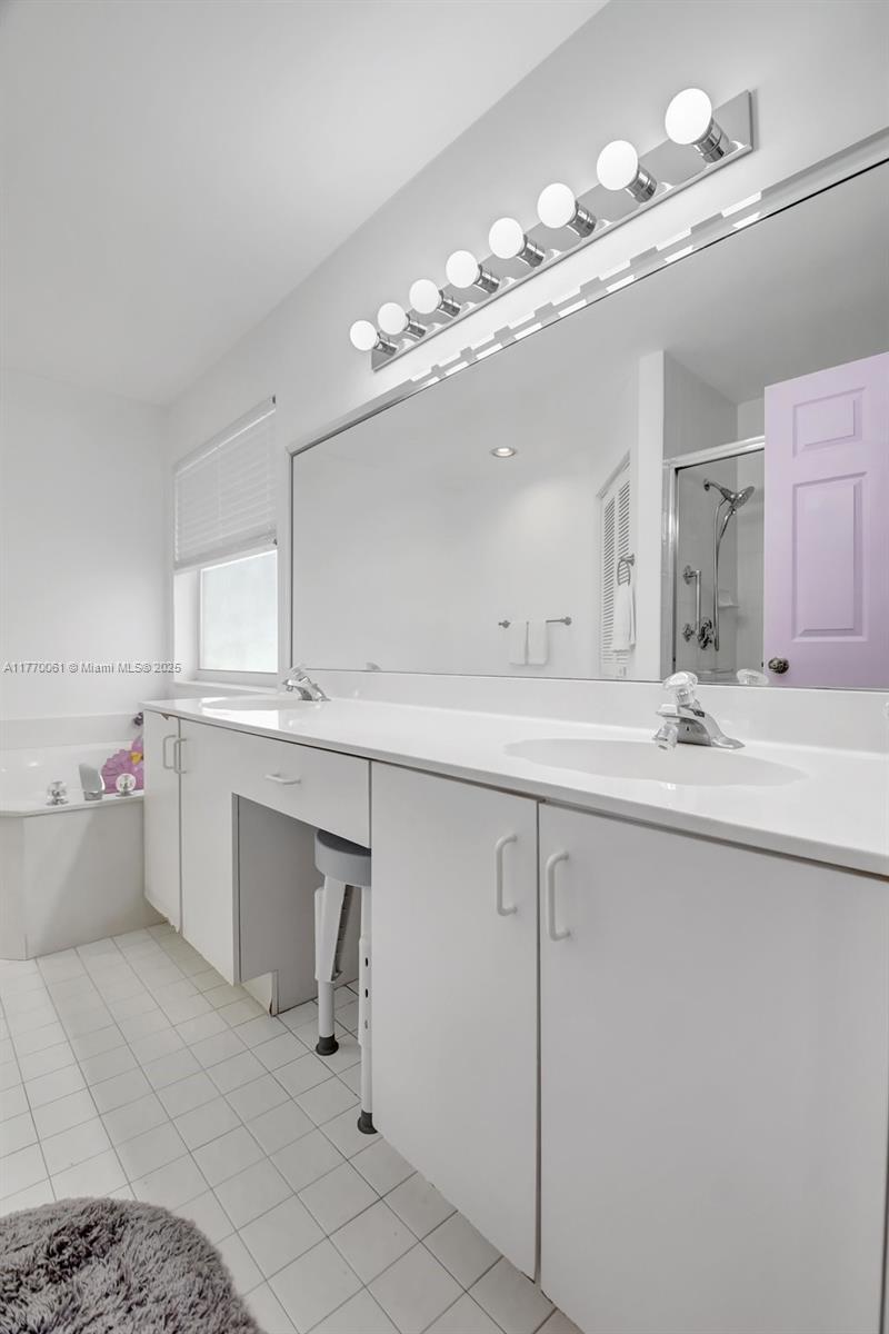 7713 Springwater Place Boynton Beach, FL 33437 - Photo 30 of 42