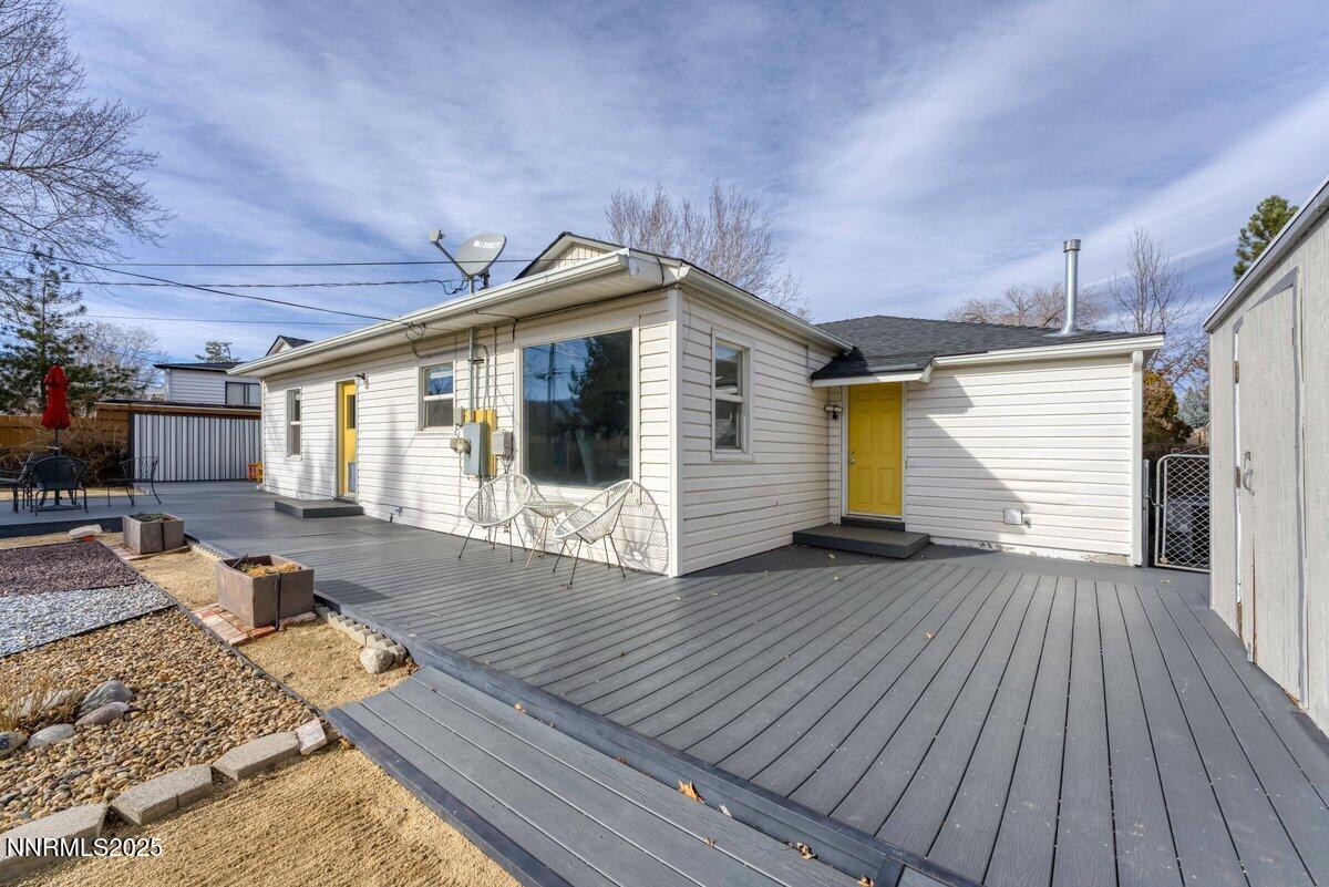 1155 Wesley Drive Reno, NV 89503 - Photo 36 of 53 1155 Wesley Dr Reno NV 89503 32 of 45