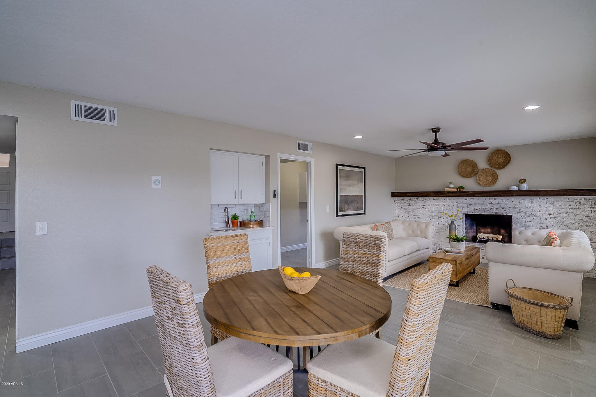 1348 North Pasadena Mesa, AZ 85201 - Photo 19 of 50 Pasadena - 19