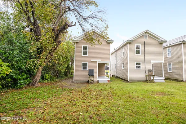 $170,000 | 857 Pasteur Street, New Bern, NC 28560