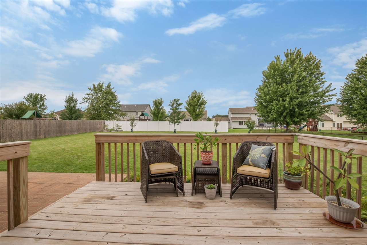 4522 Spring Meadow Place Northeast Cedar Rapids, IA 52411 - Photo 27 of 28 Gallery Image 27