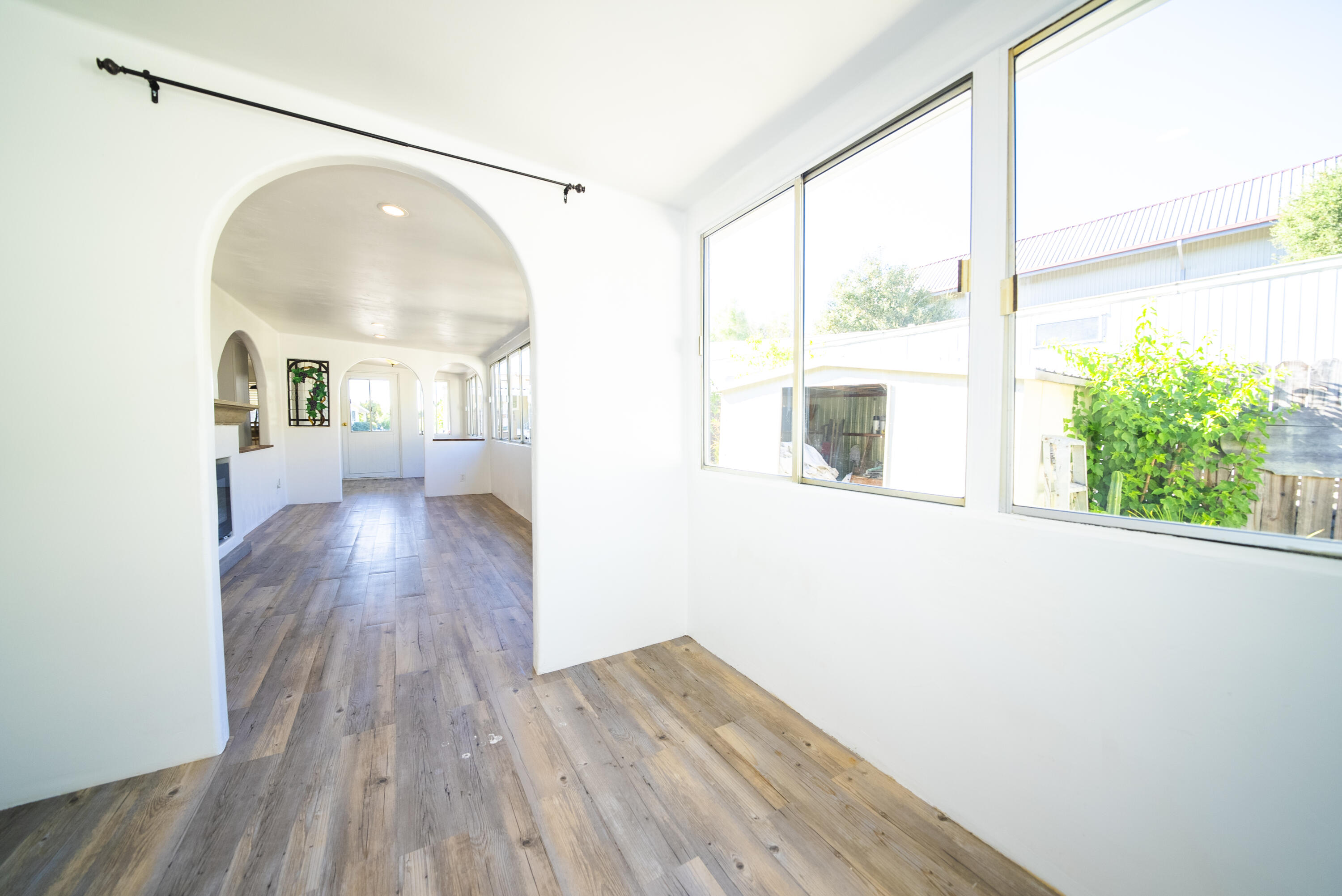 4025 State Street, Unit 26 Santa Barbara, CA 93110 - Photo 5 of 20 a view of livingroom with furniture and wooden floor