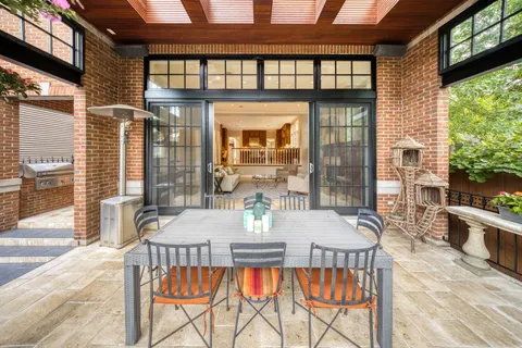 $2,499,999 | 1852 West Wellington Avenue, Chicago, IL 60657