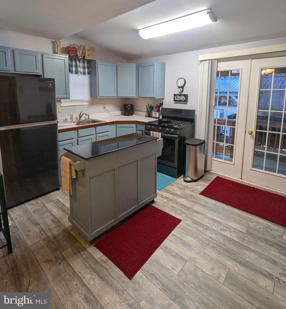 1 Ranger Road Falling Waters, WV 25419 - Photo 12 of 25 Kitchen