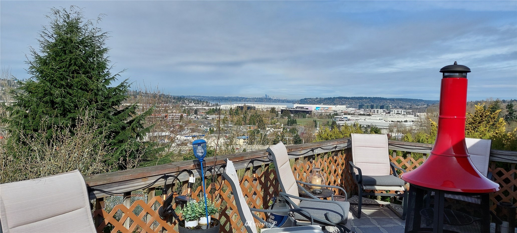 87 Monterey Drive Northeast Renton, WA 98056 - Photo 33 of 38